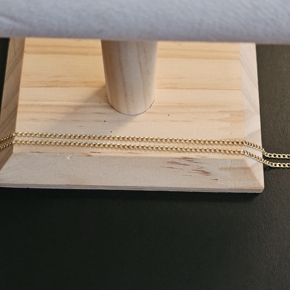 10k Gold Necklace 18 Inch - Picture 2 of 6